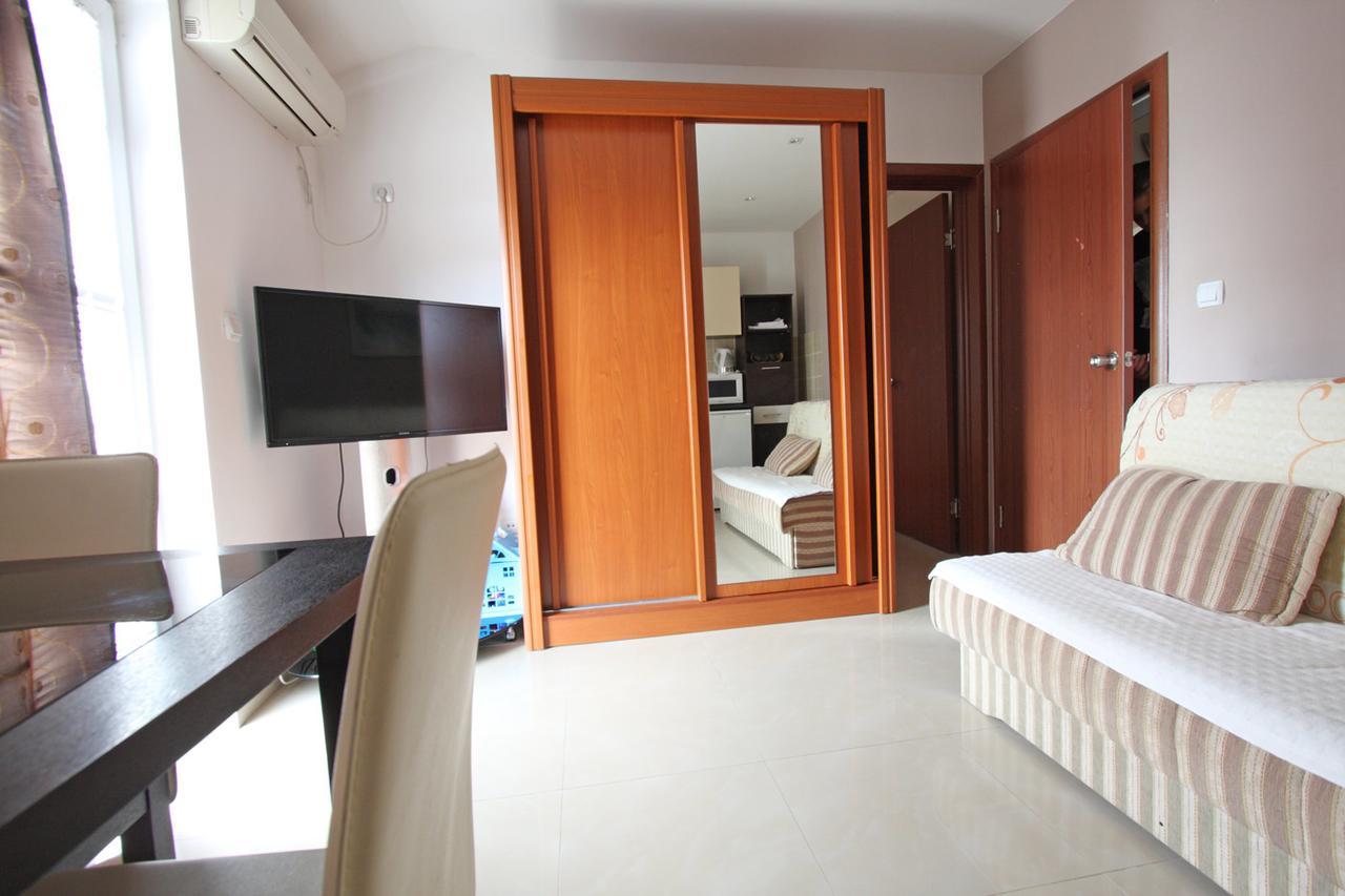 Apartmani Irena Petrovac エクステリア 写真