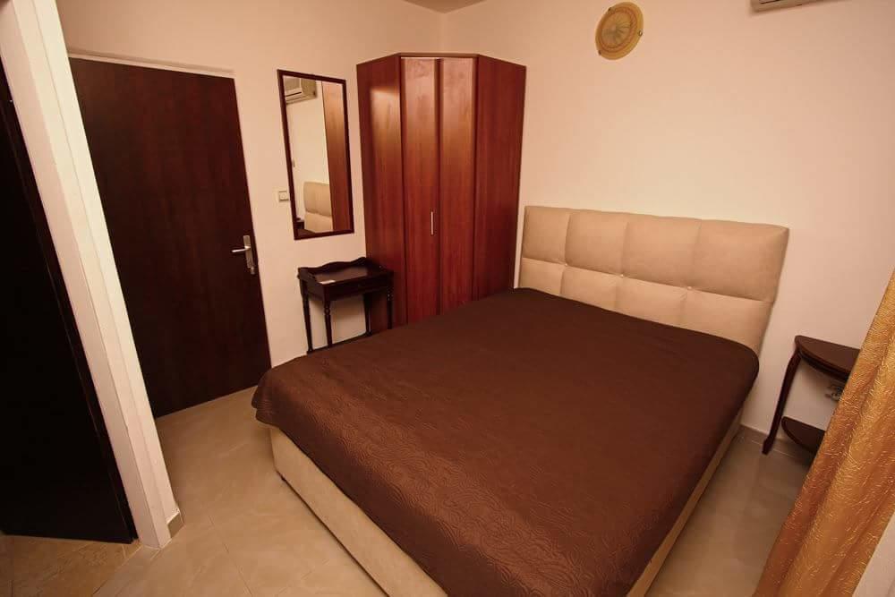 Apartmani Irena Petrovac エクステリア 写真